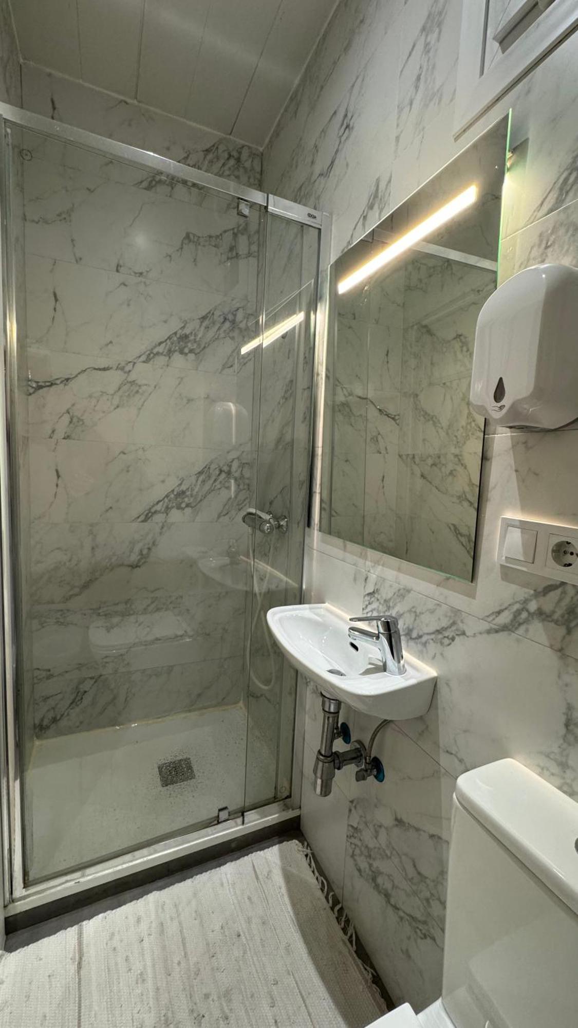 Habitacion Central Con Wifi Бильбао Экстерьер фото
